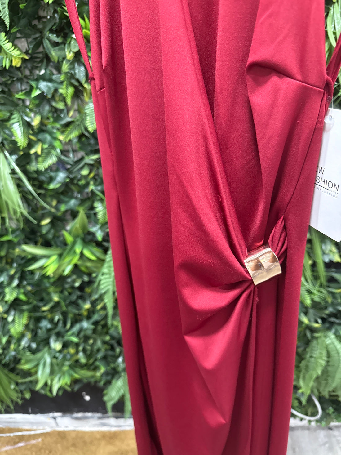 Vestido Broche